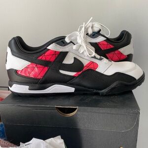 Nike Bo Jackson  Baseball / Football Turf Shoes Men Size 10.5  New